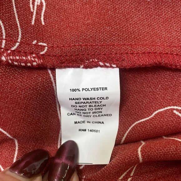 Unique Vintage Women's Top Red Floaral Button Up  Tie Neck Blouse Size 16 1X - Picture 7 of 7